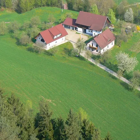 Appartement In Nahe Skigebiet Petzen *